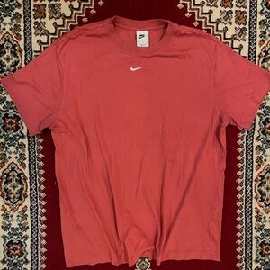 Nike Men’s Coral Crew Neck T-Shirt with White Swoosh